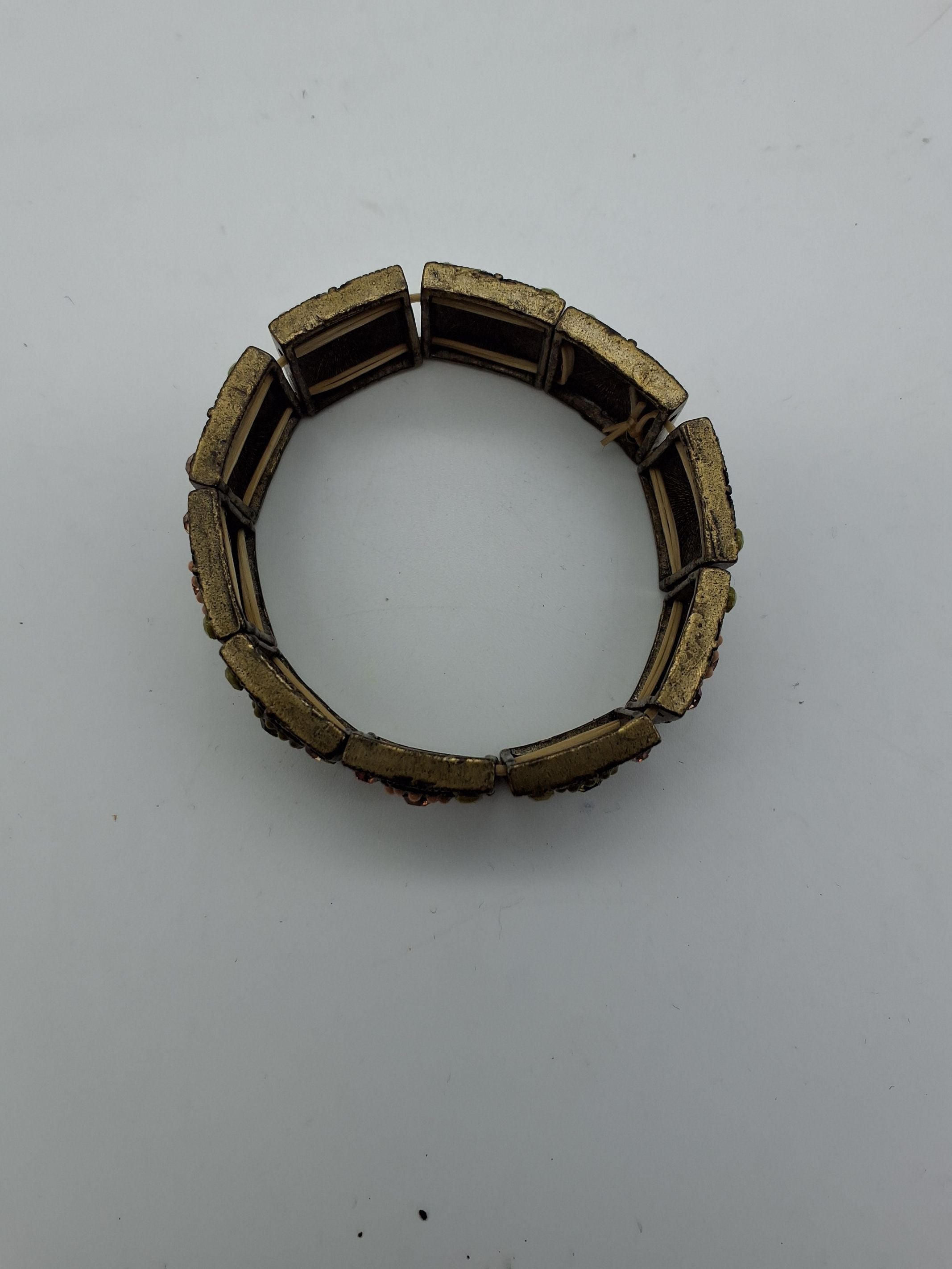 Vintage armbånd i grønne nuancer (A093)